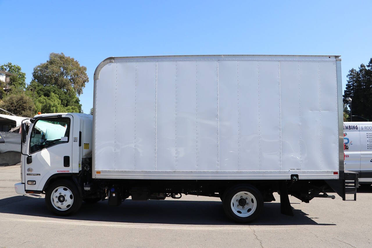 Used 2021 Isuzu NPR-XD - photo 5