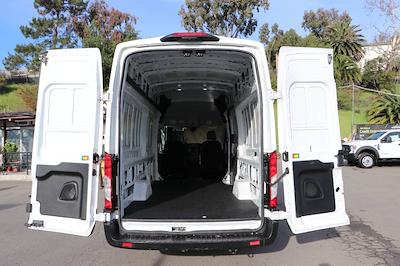 Used 2023 Ford Transit 250 - photo 1