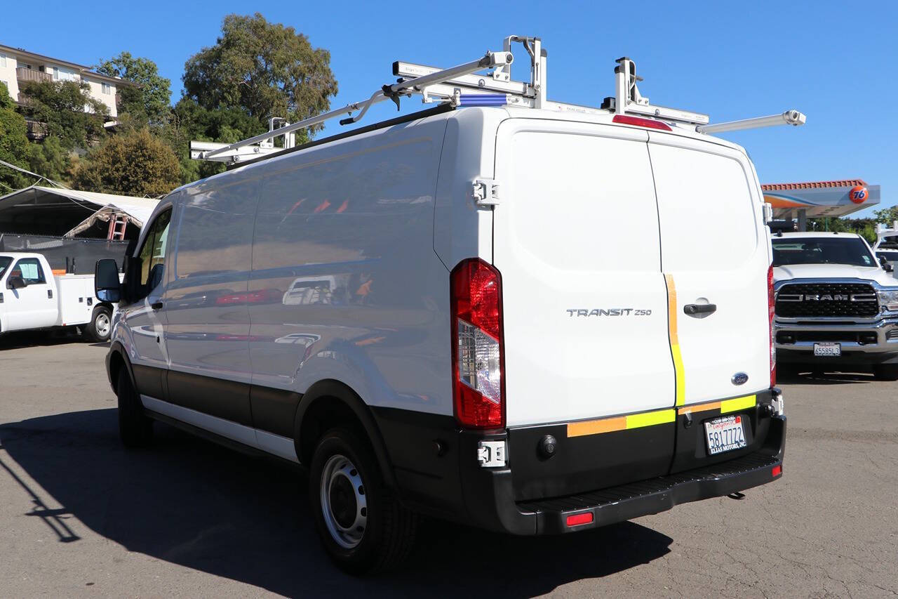 Used 2019 Ford Transit 250 - photo 9