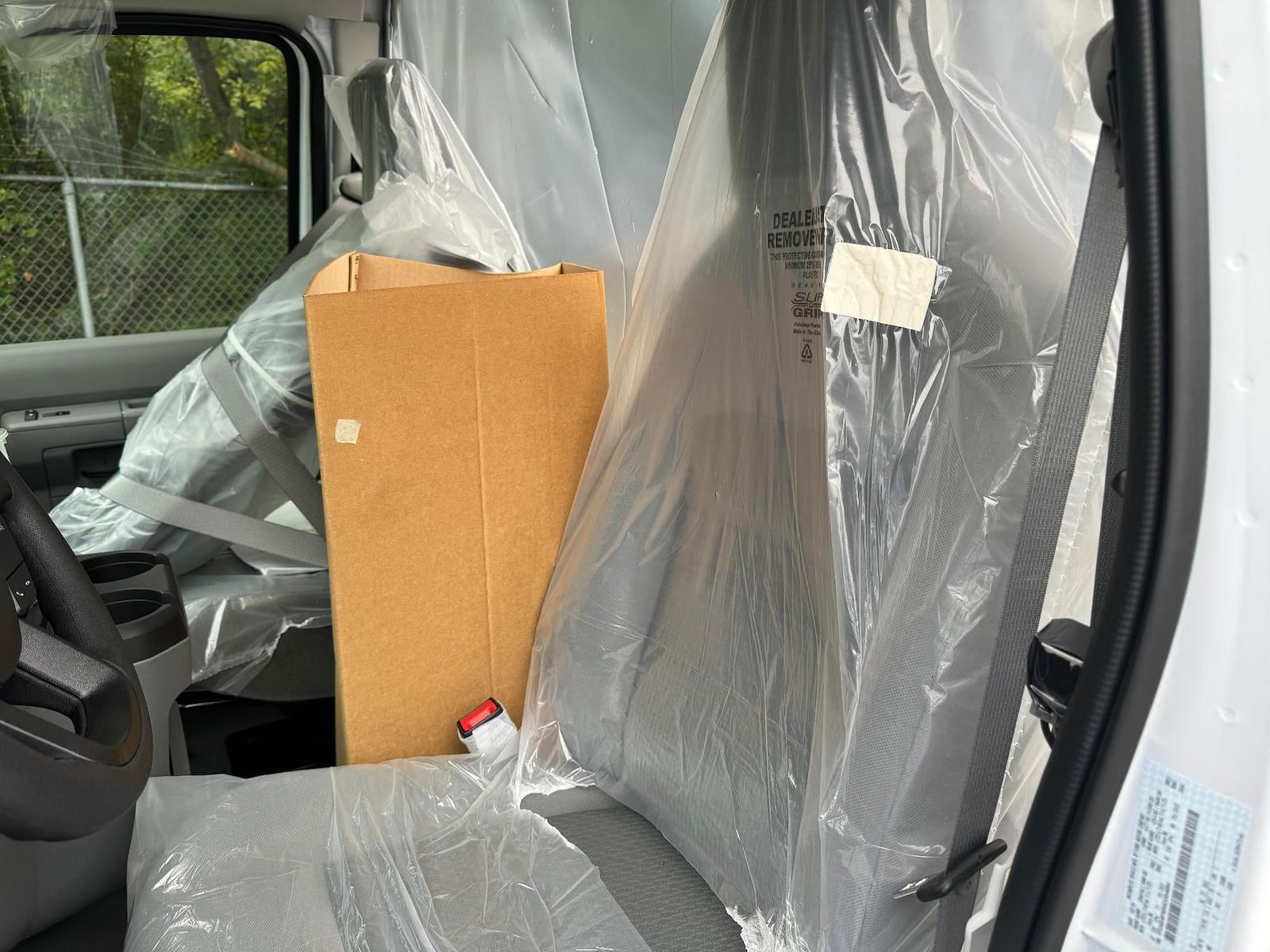 New 2025 Ford E-450 - photo 10