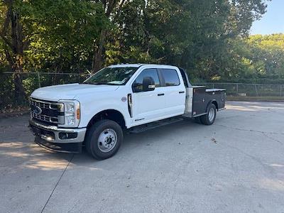 New 2025 Ford F-350 XL Crew Cab 4WD Flatbed Truck for sale #1327A - photo 1