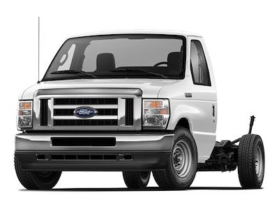 Used 2022 Ford E-350 - photo 1