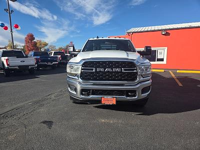 Used 2024 Ram 3500 Crew Cab Flatbed Truck for sale #34400 - photo 2