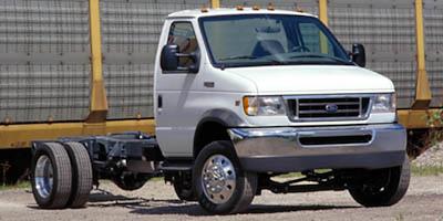 Used 2005 Ford E-450 - photo 1