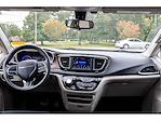 2018 Chrysler Pacifica FWD Minivan for sale #252303A - photo 11