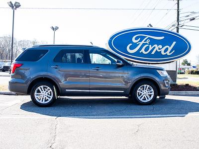 Used 2017 Ford Explorer - photo 1