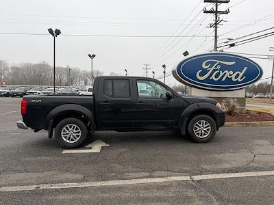 Used 2016 Nissan Frontier - photo 1