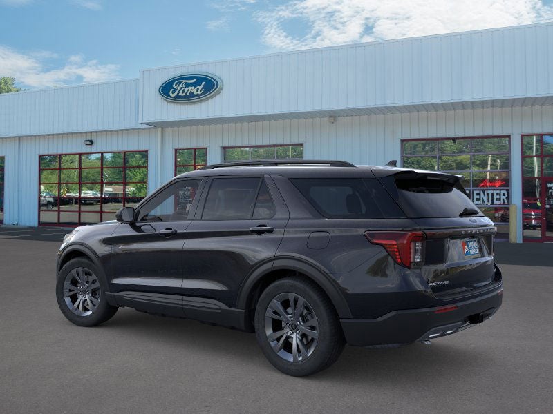 Used 2026 Ford Explorer - photo 2