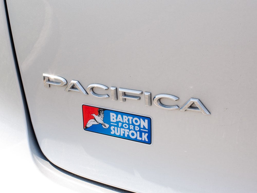 Used 2023 Chrysler Pacifica - photo 12