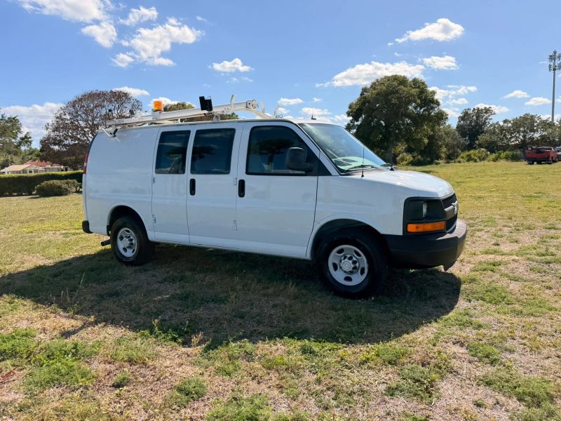 Used 2011 Chevrolet Express 2500 - photo 49