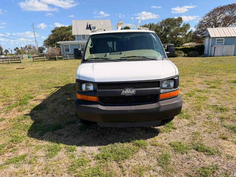 Used 2011 Chevrolet Express 2500 - photo 58