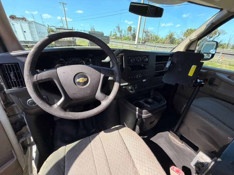Used 2011 Chevrolet Express 2500 - photo 65