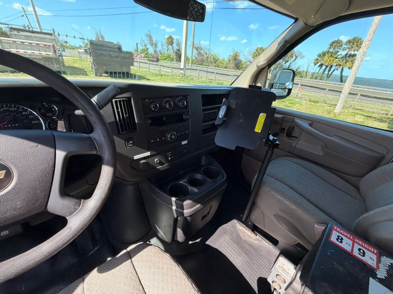 Used 2011 Chevrolet Express 2500 - photo 66