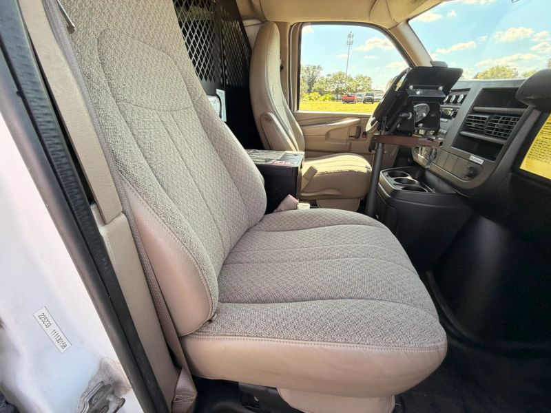 Used 2011 Chevrolet Express 2500 - photo 86