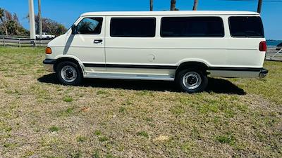 Used 2002 Dodge Ram Wagon 3500 - photo 1