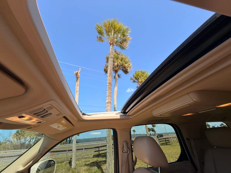 Used 2012 Cadillac Escalade - photo 76