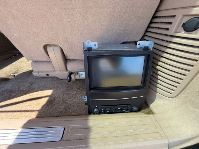 Used 2012 Cadillac Escalade - photo 87