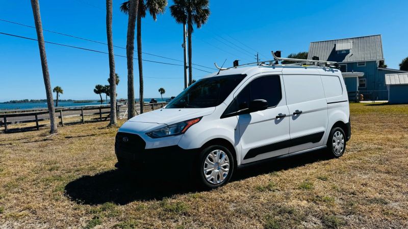 Used 2022 Ford Transit Connect - photo 2