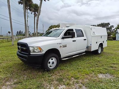 Used 2015 Ram 3500 Crew Cab Knapheide Service Truck for sale #642852 - photo 1