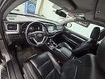 Used 2016 Toyota Highlander XLE SUV for sale #16670 - photo 10