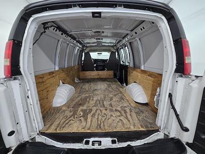 Used 2019 Chevrolet Express 2500 - photo 1