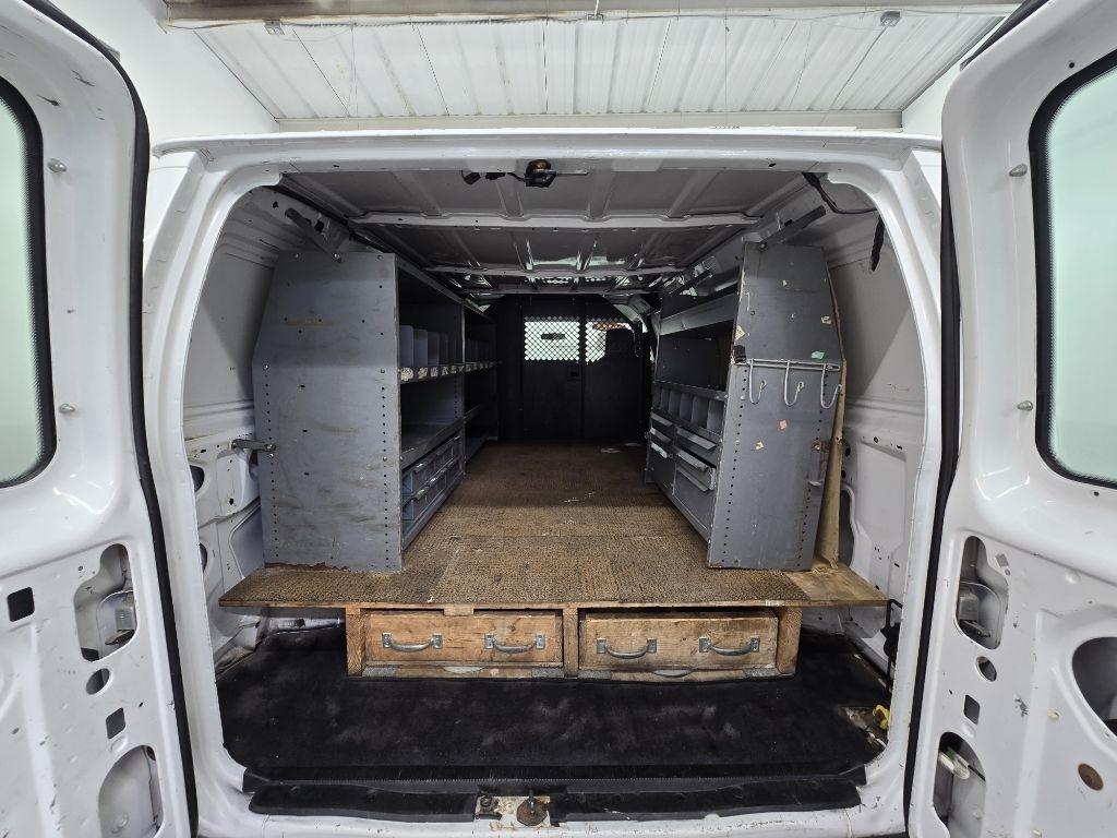Used 2013 Ford E-150 - photo 2