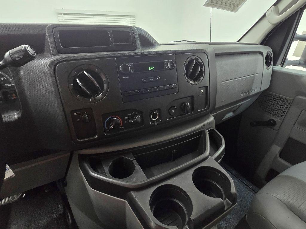 Used 2013 Ford E-150 - photo 25