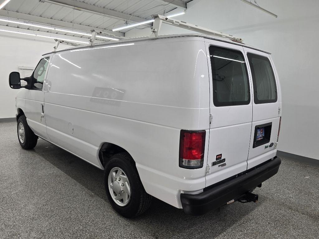 Used 2013 Ford E-150 - photo 9