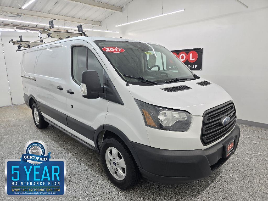 Used 2017 Ford Transit 250 - photo 1