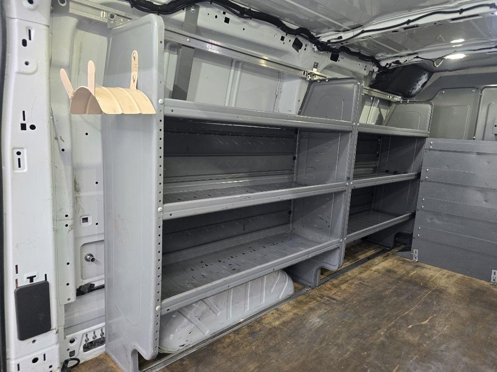Used 2017 Ford Transit 250 - photo 16