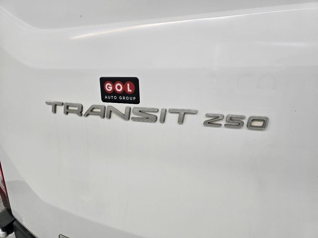 Used 2017 Ford Transit 250 - photo 10