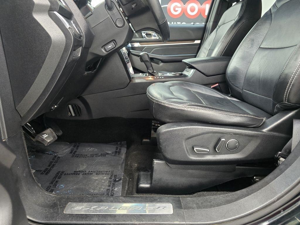 Used 2017 Ford Explorer - photo 12