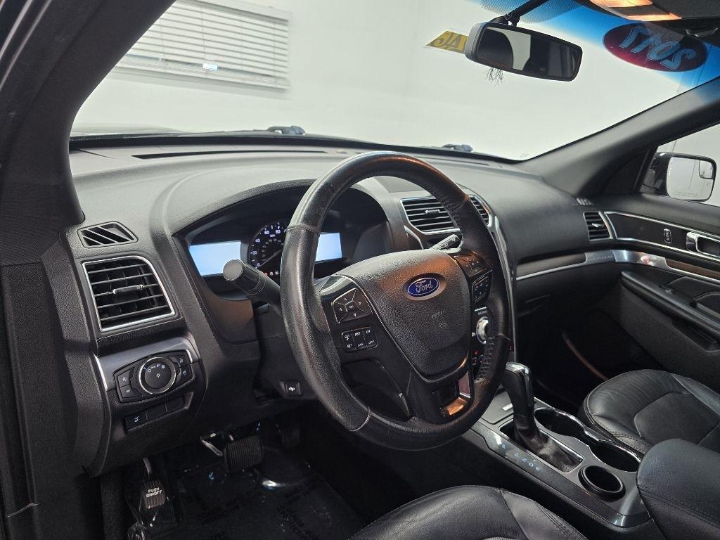 Used 2017 Ford Explorer - photo 15