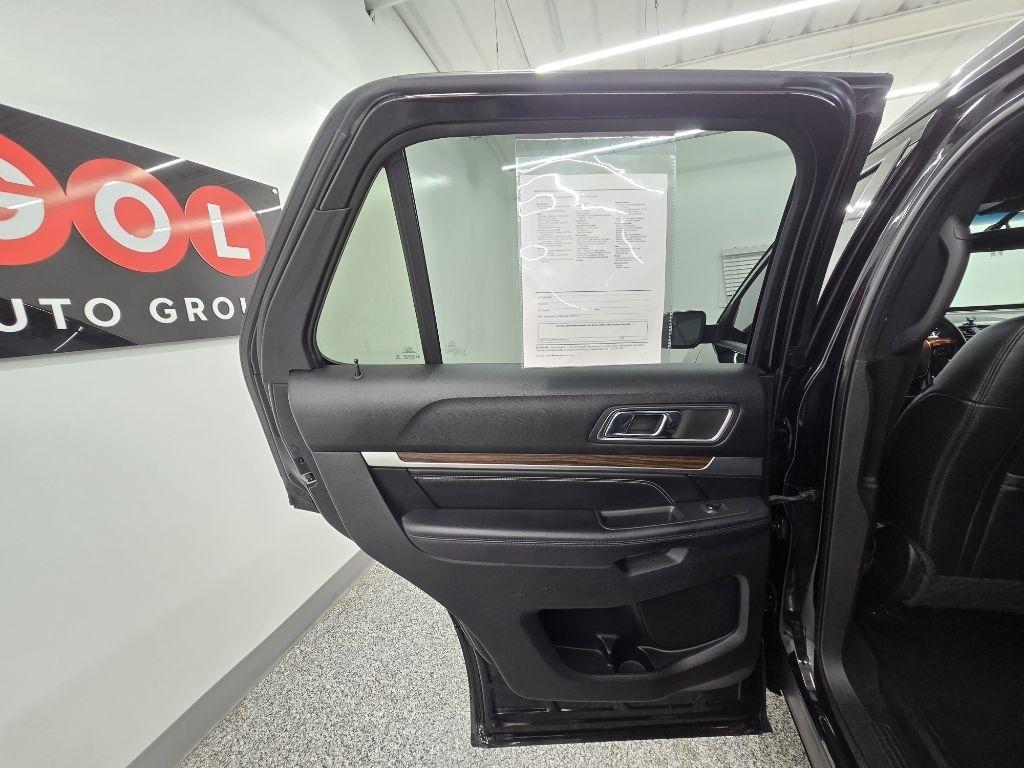 Used 2017 Ford Explorer - photo 30