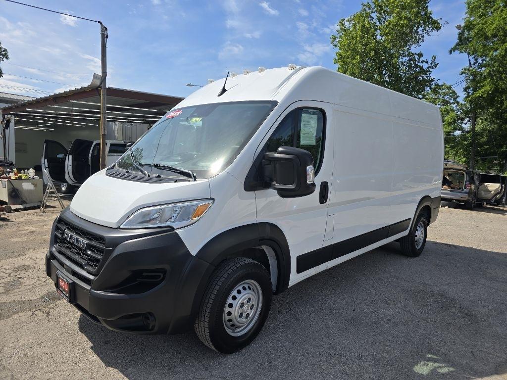 Used 2023 Ram ProMaster 2500 - photo 5