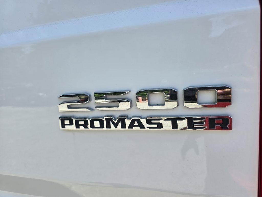 Used 2023 Ram ProMaster 2500 - photo 11