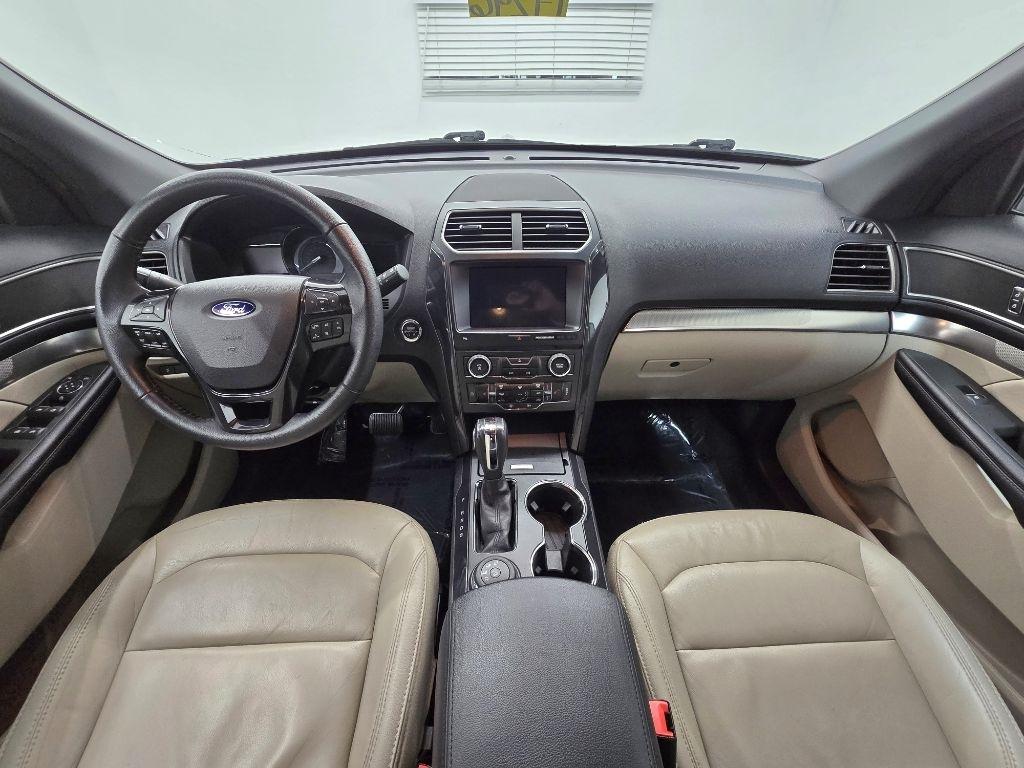 Used 2018 Ford Explorer - photo 17