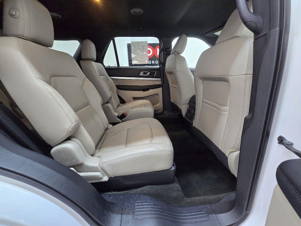 Used 2018 Ford Explorer - photo 23