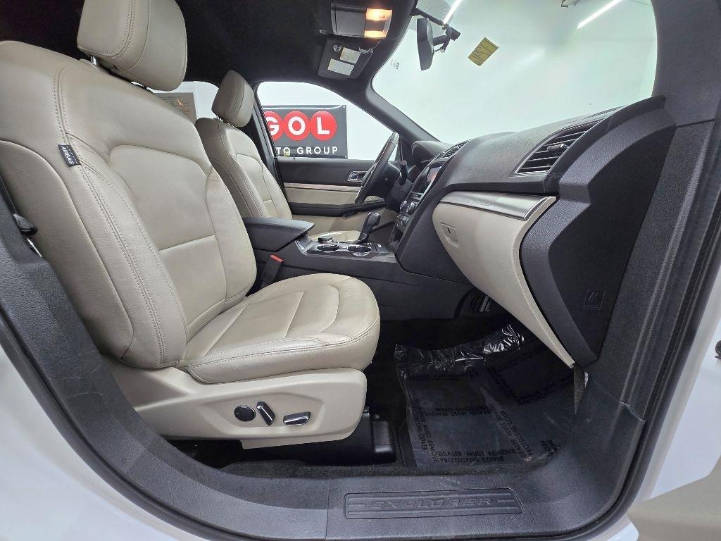 Used 2018 Ford Explorer - photo 25