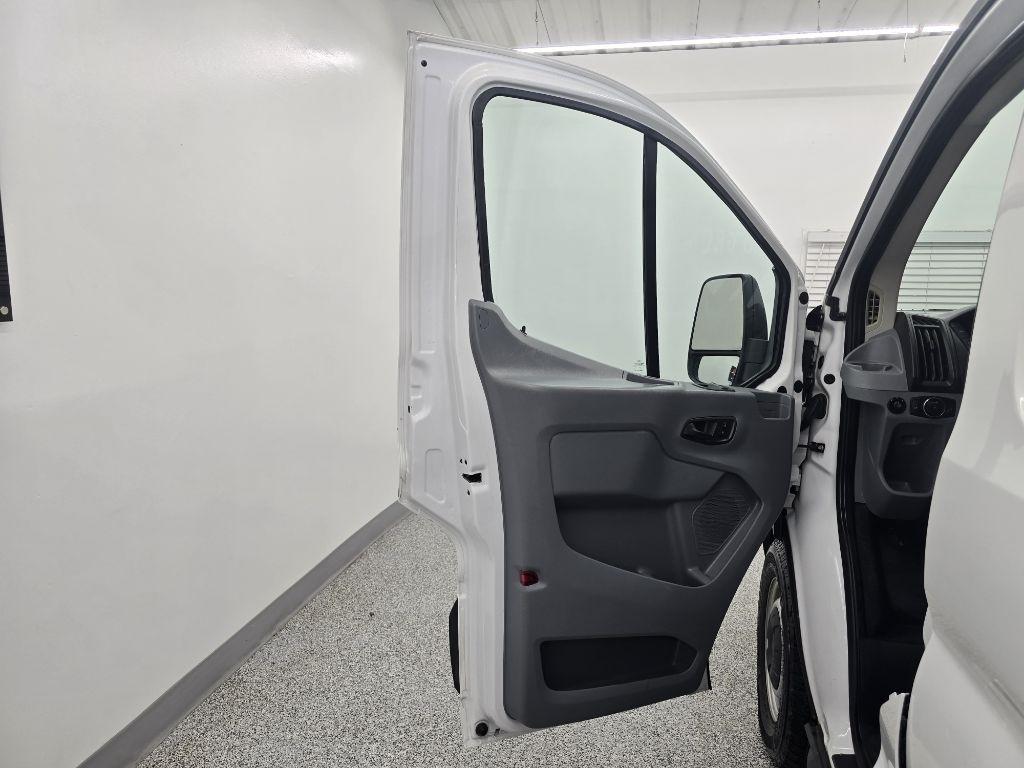 Used 2017 Ford Transit 150 - photo 25