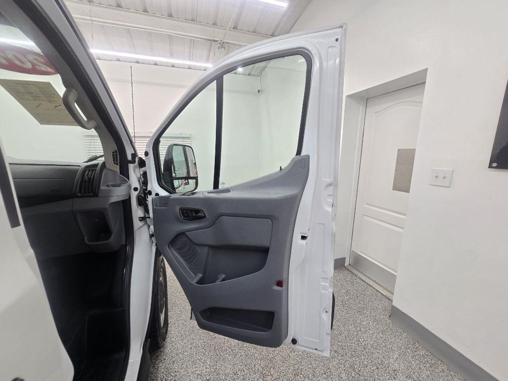 Used 2017 Ford Transit 150 - photo 26