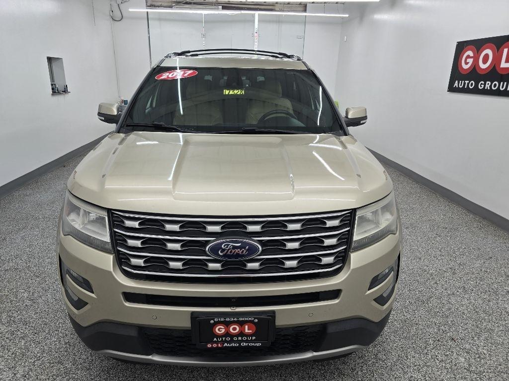 Used 2017 Ford Explorer - photo 7