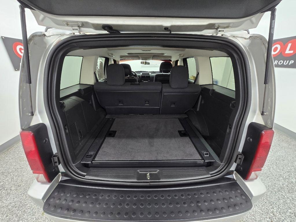 Used 2011 Dodge Nitro - photo 18