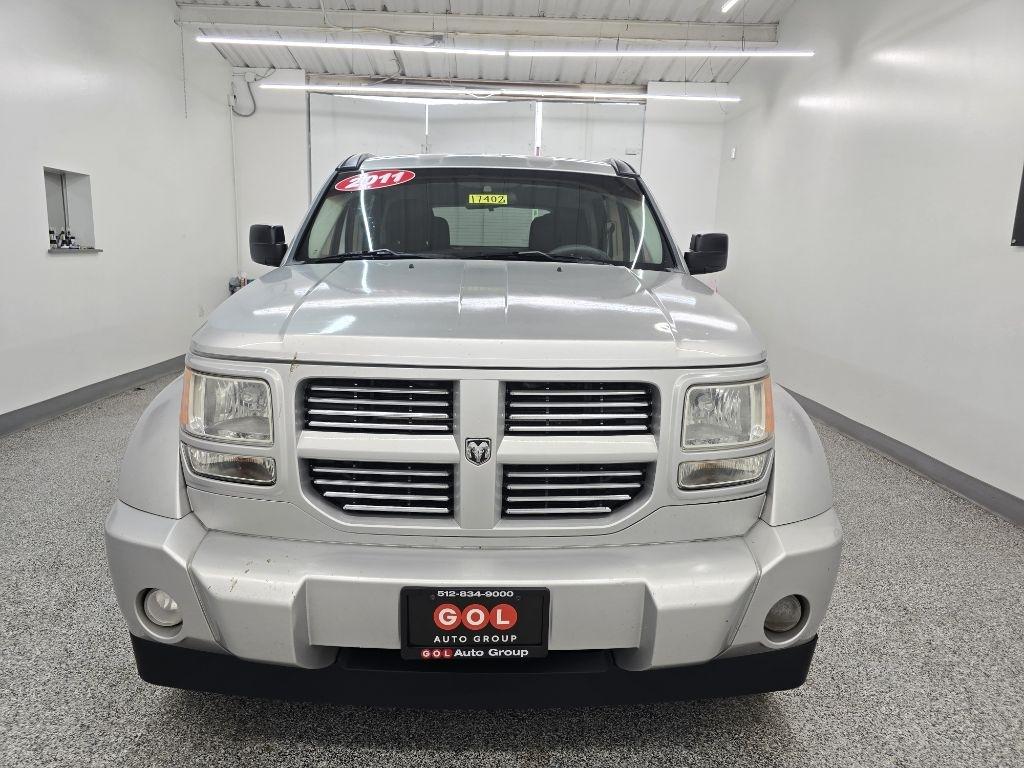 Used 2011 Dodge Nitro - photo 2