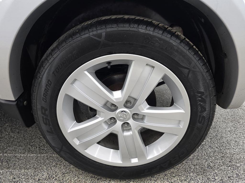 Used 2011 Dodge Nitro - photo 31