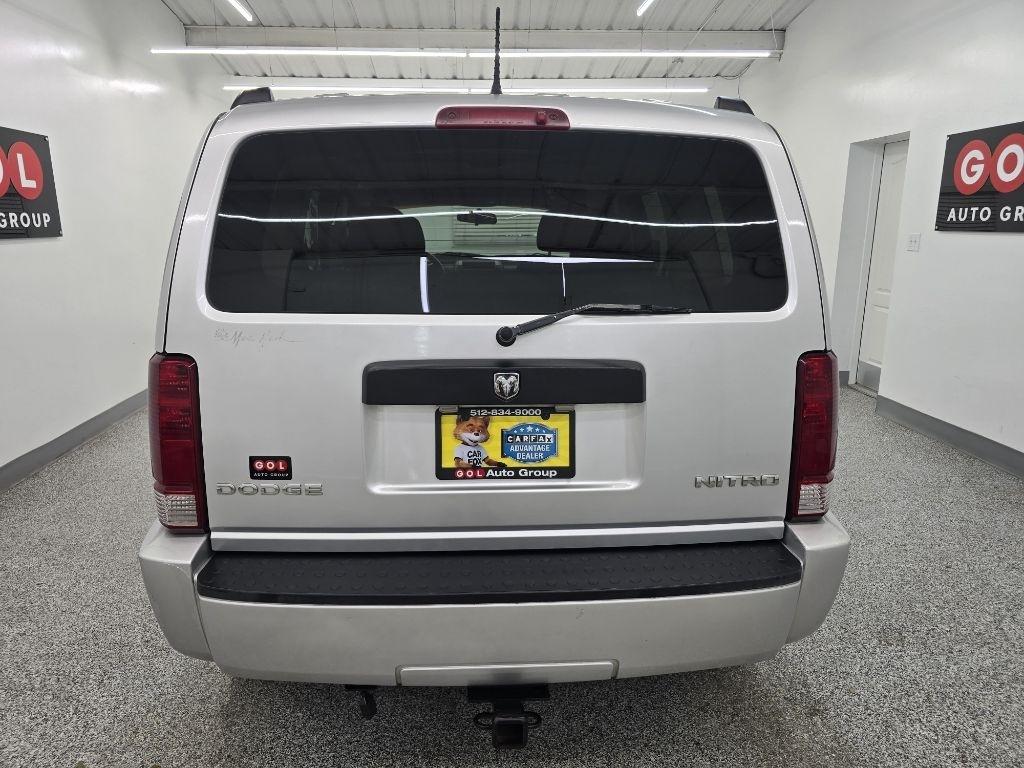 Used 2011 Dodge Nitro - photo 7