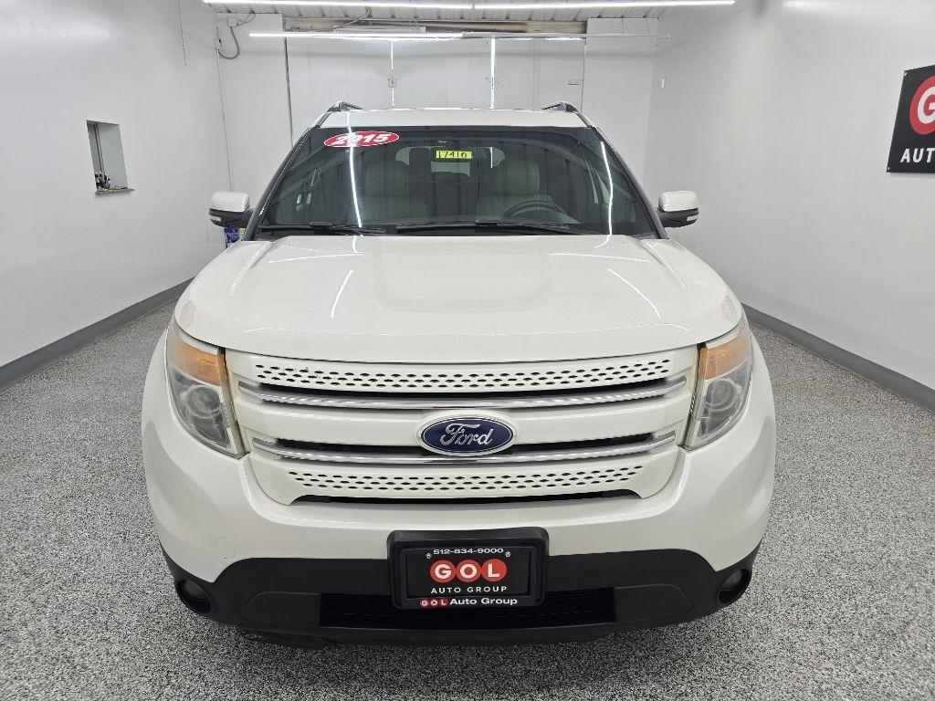 Used 2015 Ford Explorer - photo 2