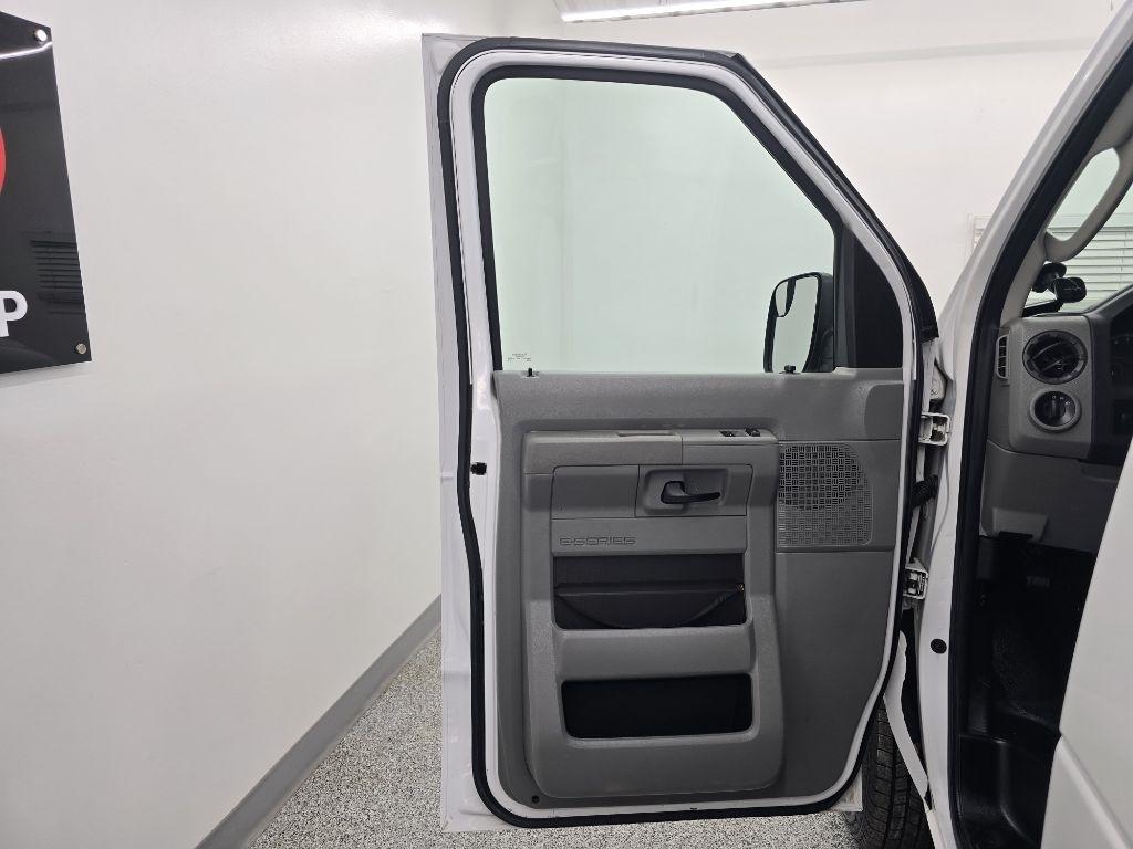 Used 2012 Ford E-150 Cargo Van - photo 22