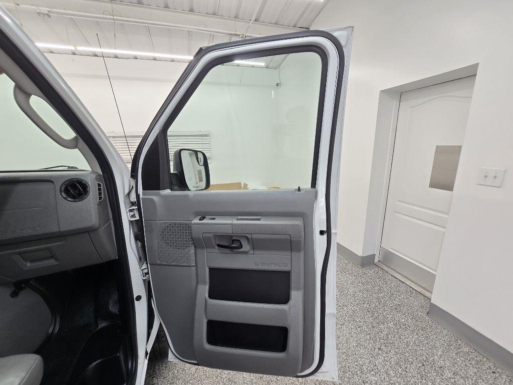 Used 2012 Ford E-150 Cargo Van - photo 23