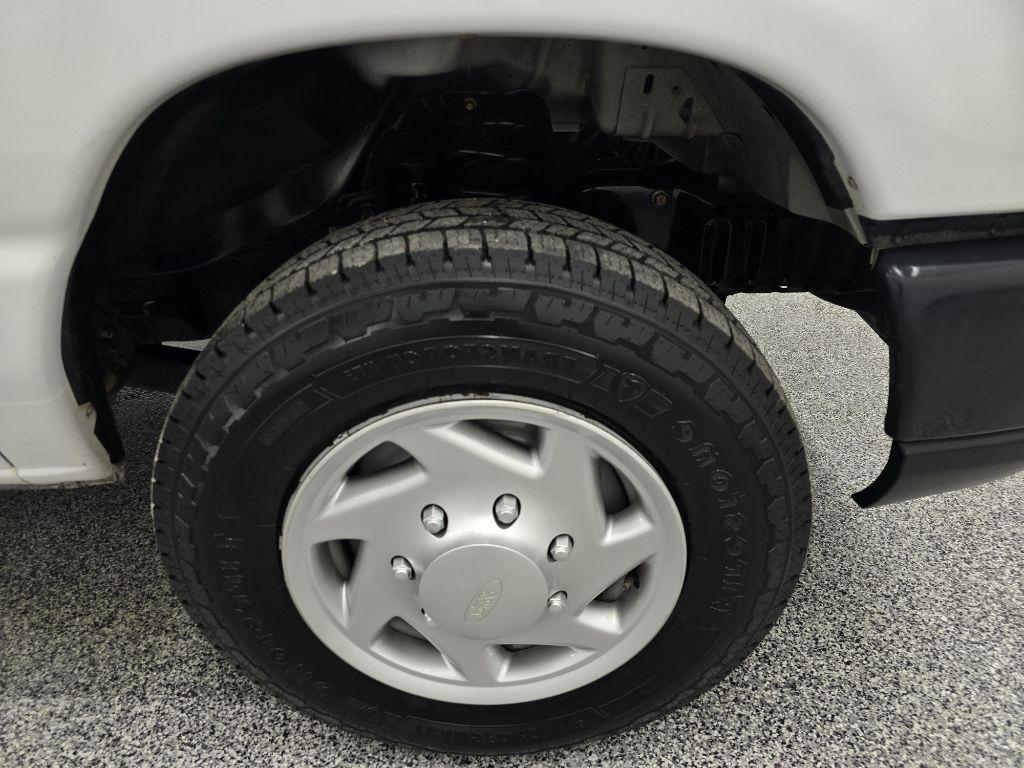 Used 2012 Ford E-150 Cargo Van - photo 24